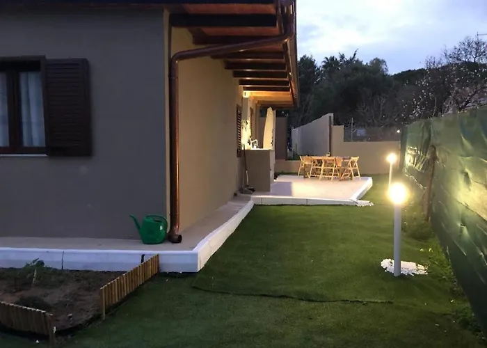 Esclusiva Privata Casa Famiglia Dom wakacyjny Quartu SantʼElena